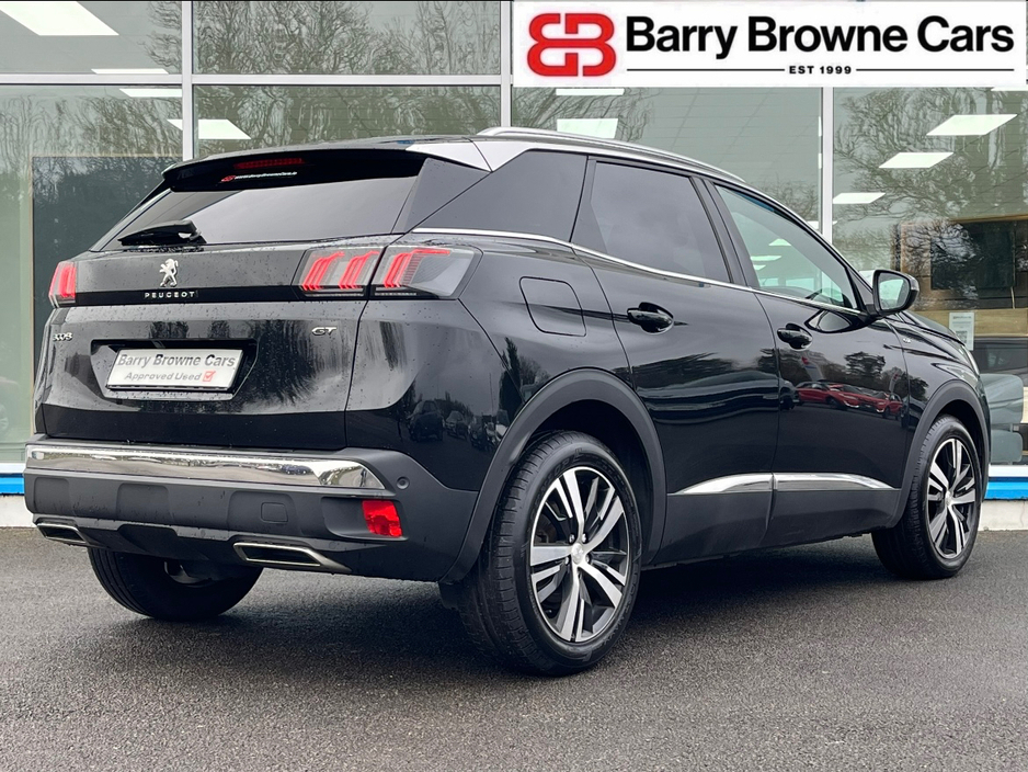 2023 Peugeot 3008 - image 9