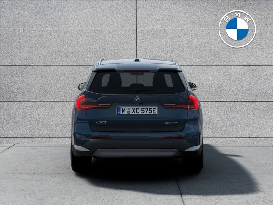 2026 BMW iX1 - image 3