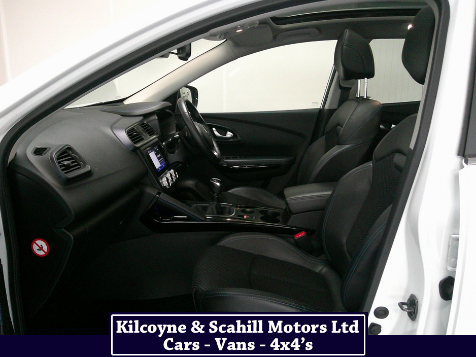 2021 Renault Kadjar - image 12