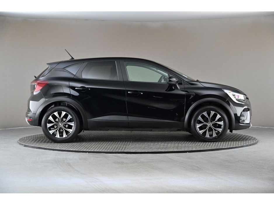 2023 Renault Captur - image 11