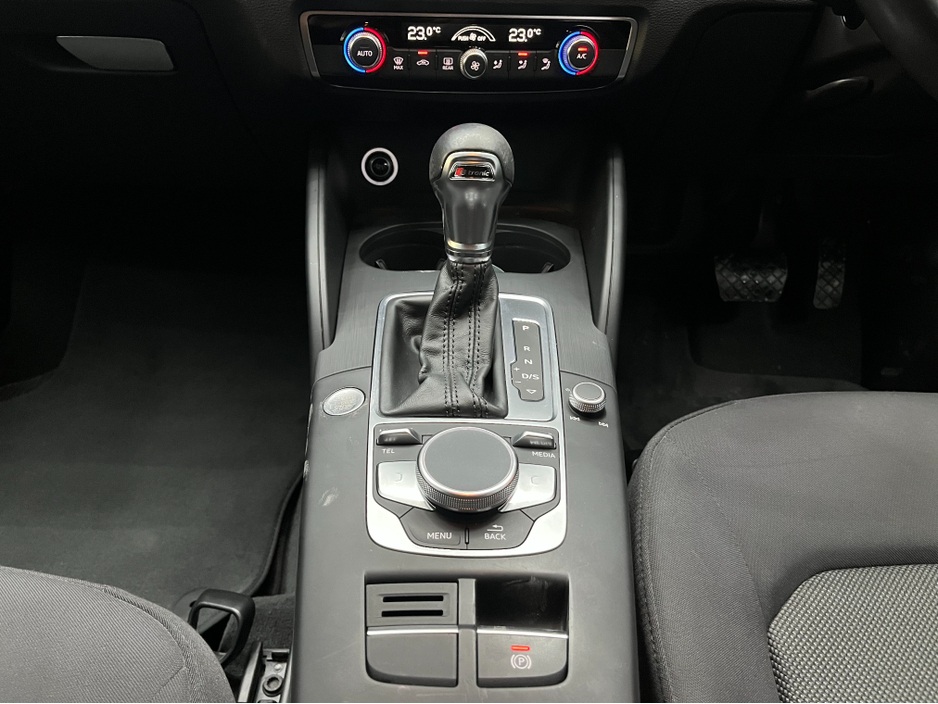 2017 Audi A3 €16950 2017 AUDI A3 SPORTSBACK TFSI 1.4 AUTOMATIC / CRUISE CONTROL / REVERSE CAMERA AND MORE €16,950