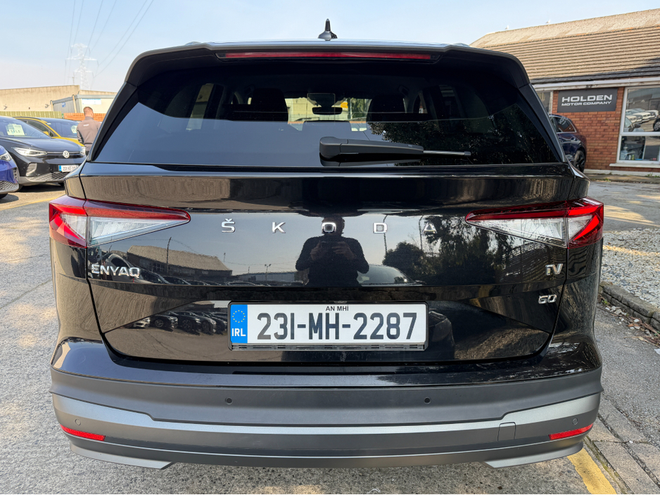 2023 Skoda Enyaq - image 10