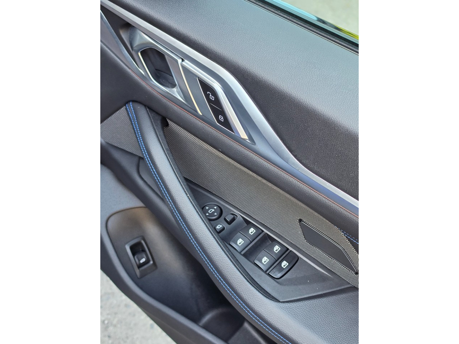 2022 BMW 4 Series - image 10