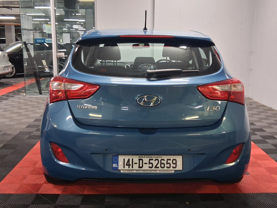 2014 Hyundai i30 - image 4