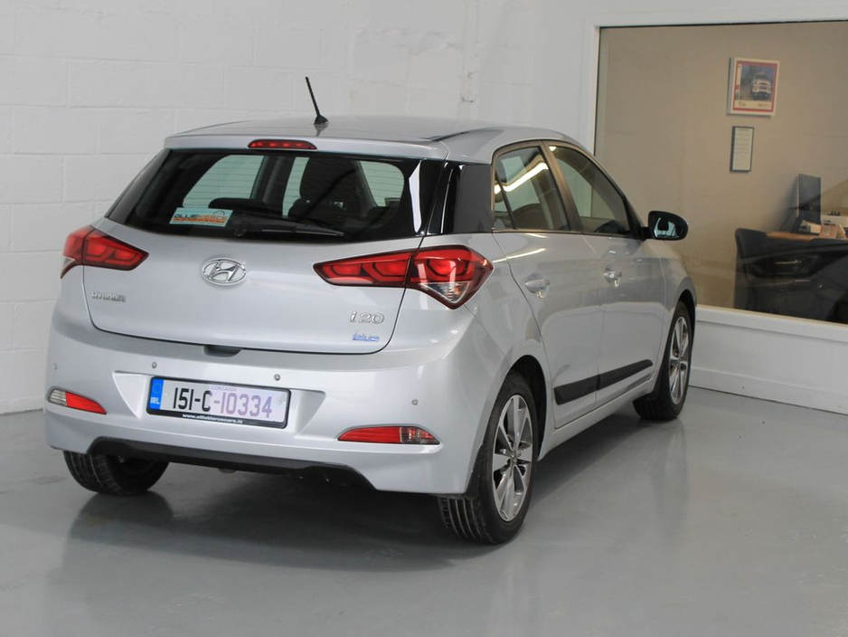 2015 Hyundai i20 - image 6