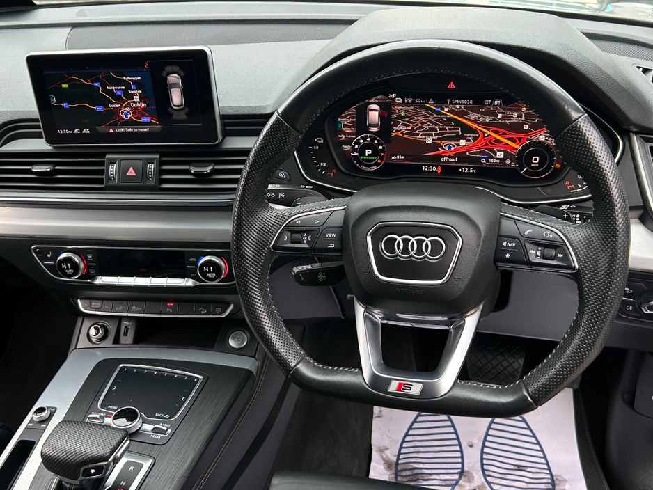 2019 Audi Q5 - image 11