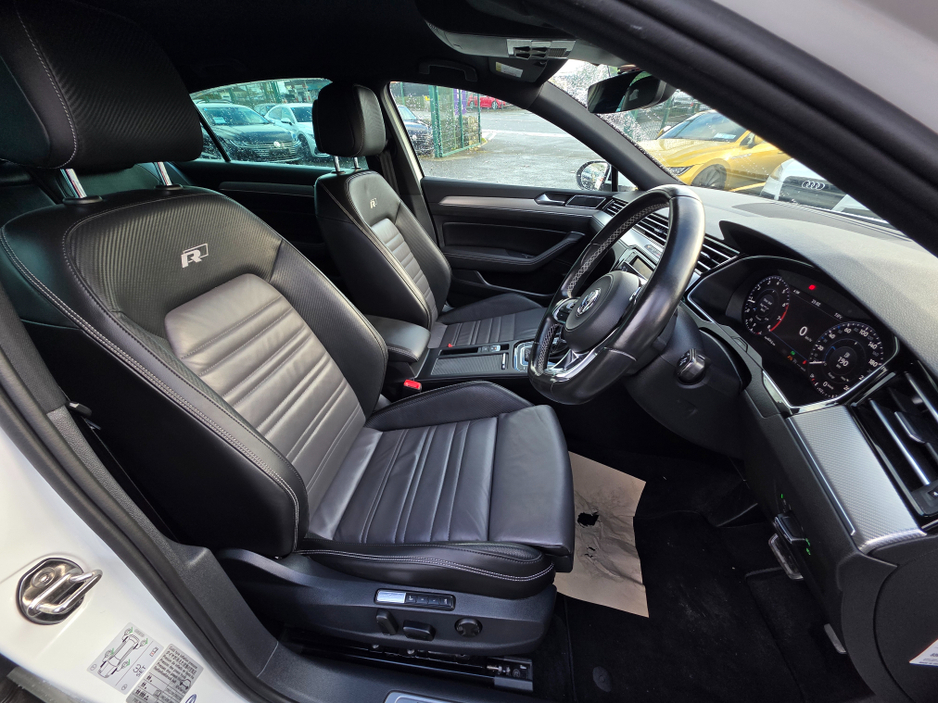 2016 Volkswagen Passat ( 162 REG 2.0 TSI R-LINE FULL LEATHER SEATS ELECTRIC HEATED SEATS SAT-NAV REV CAMERA BLIND-SPOT CARPLAY ANDROID AUTO €19,950