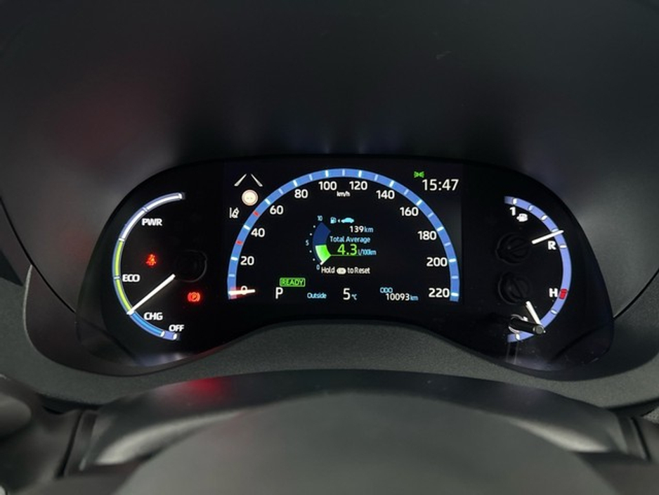 2024 Toyota Yaris Cross SOL Hybrid Top of the range €31,950