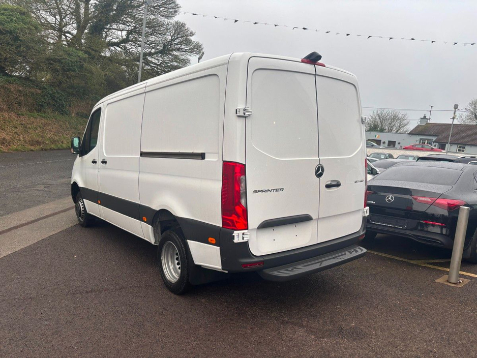 2026 Mercedes-Benz Sprinter - image 3