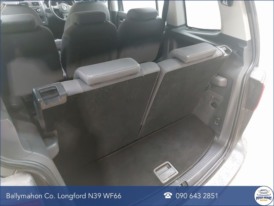 2014 Volkswagen Touran - image 21