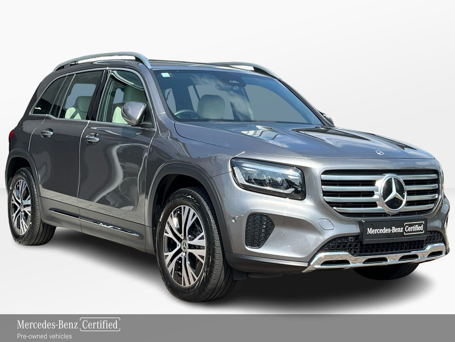 2025 Mercedes-Benz GLB - image 2