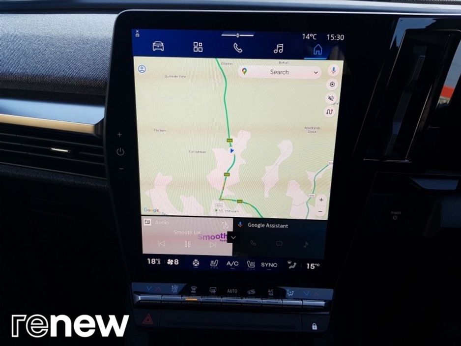 2026 Renault Megane - image 18