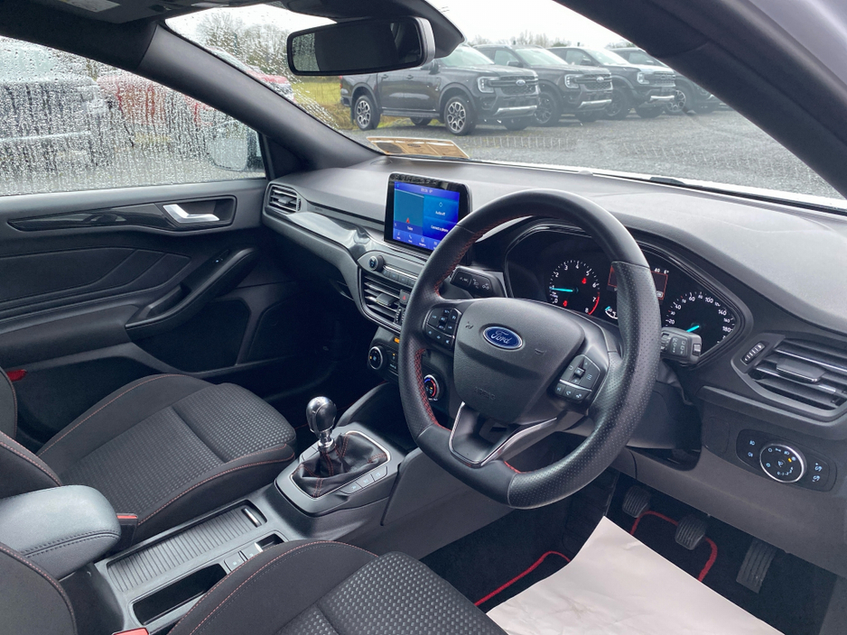 2022 Ford Focus ST-Line 1.0 MHEV 125BHP.. 18 Alloys and Camera €23,500