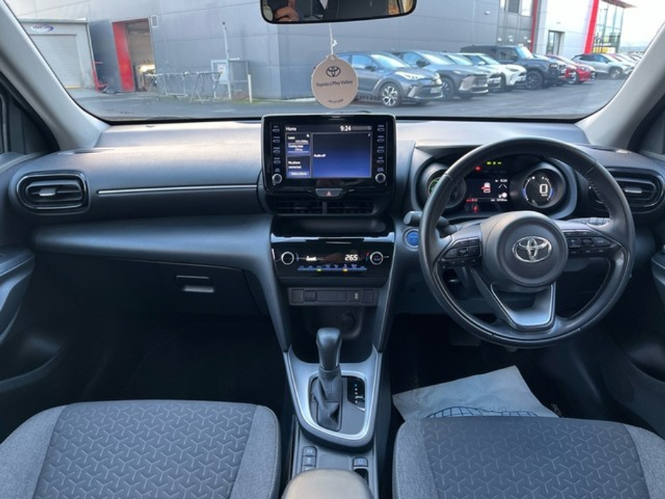 2024 Toyota Yaris Cross LUNA 4DR AUTO €28,950
