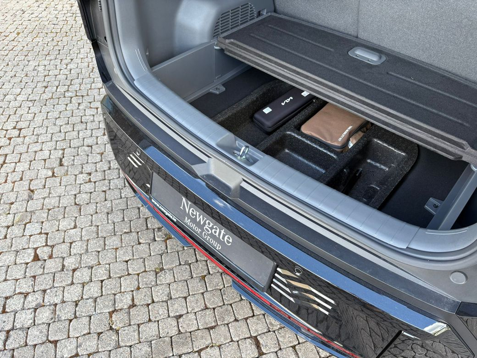 2026 Kia EV3 - image 37