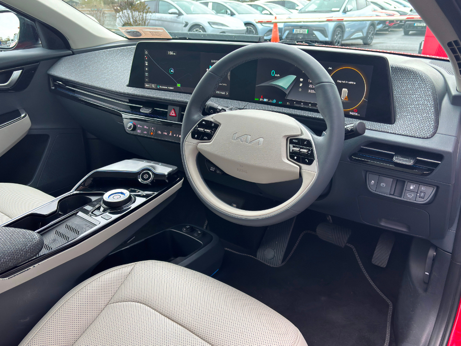 2023 Kia EV6 - image 14