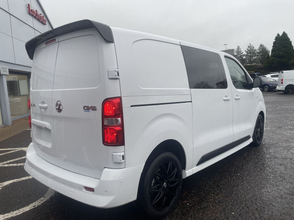 2026 Opel Vivaro - image 7