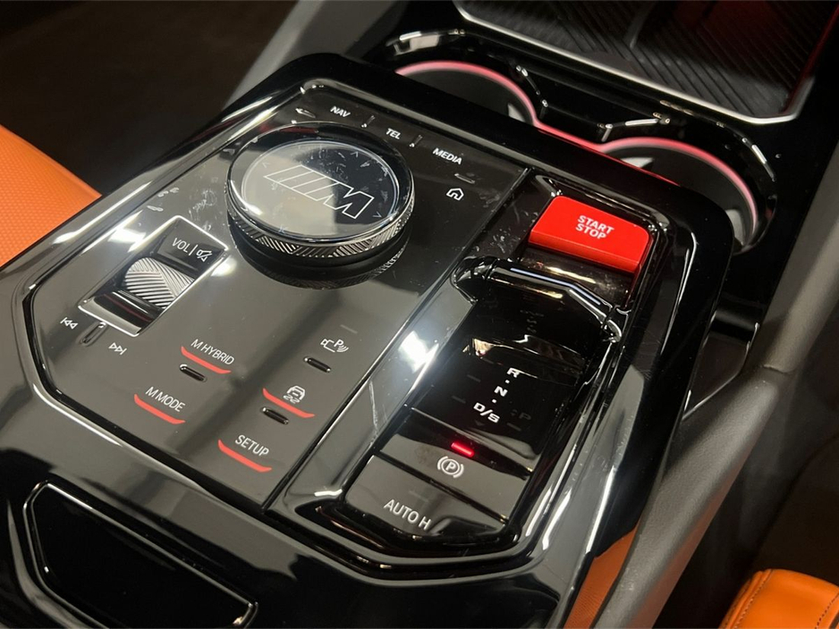 2025 BMW M5 G90 M5 Saloon