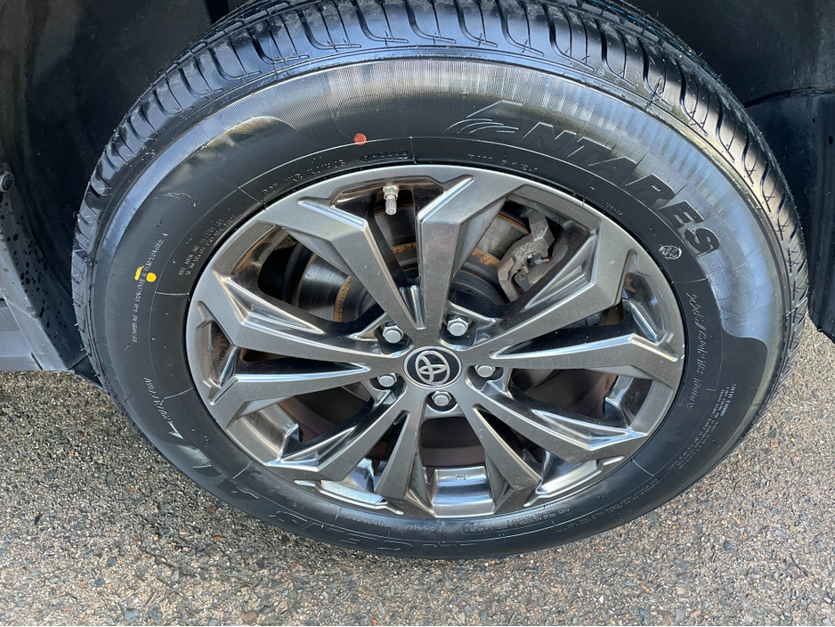 2022 Toyota Rav4 - image 15