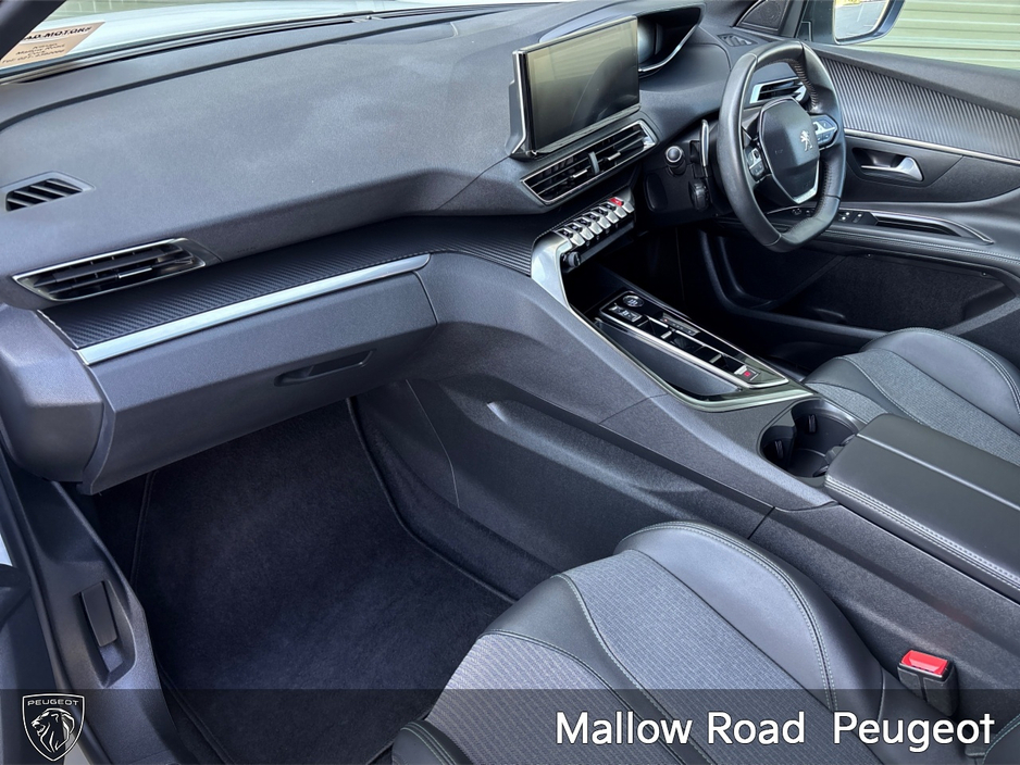 2024 Peugeot 5008 - image 7