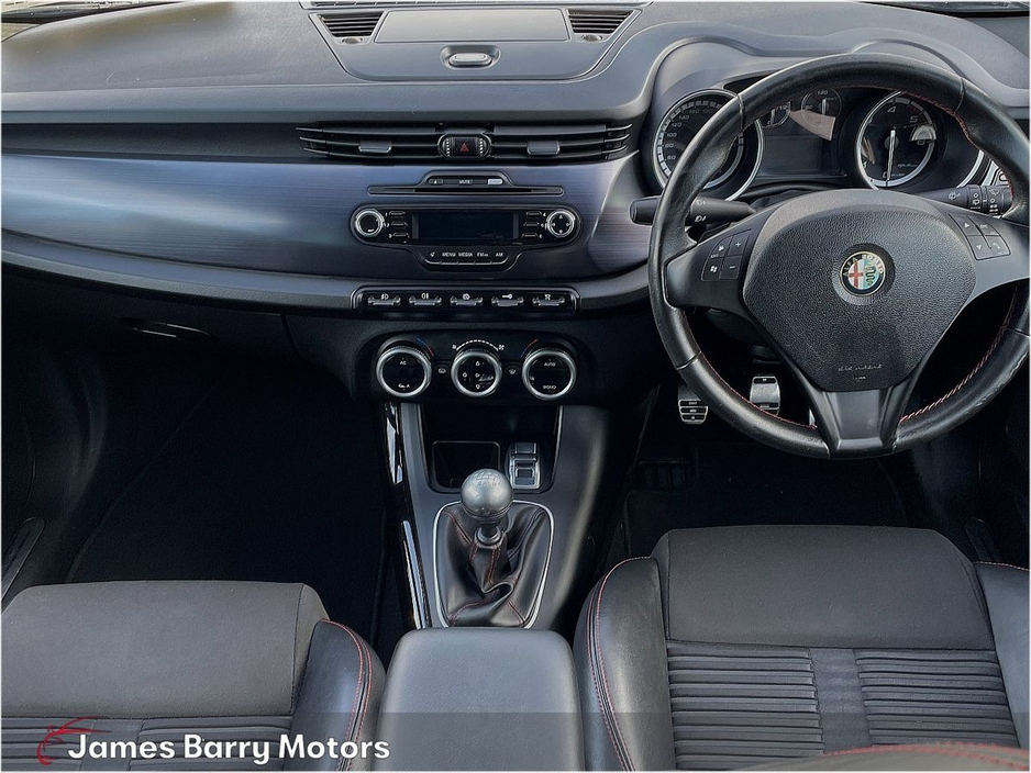 2012 Alfa Romeo Giulietta 2.0 JTDM-2 170 Lusso