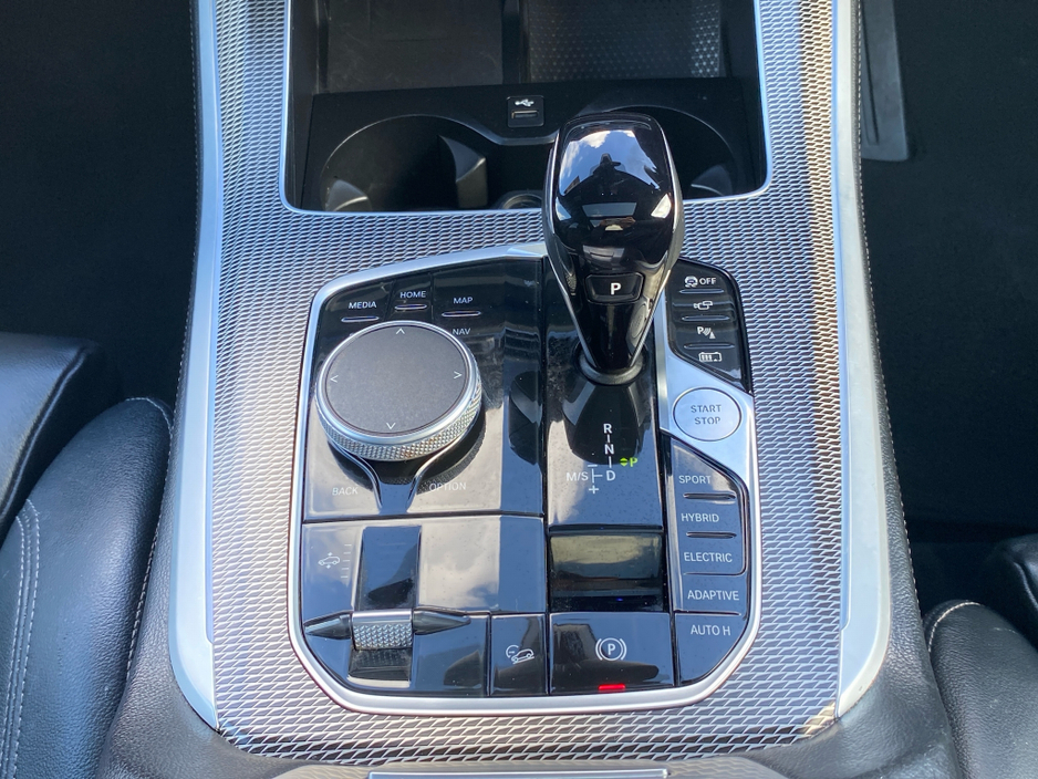 2021 BMW X5 - image 19