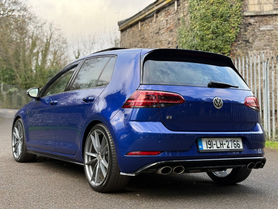 2019 Volkswagen Golf - image 5