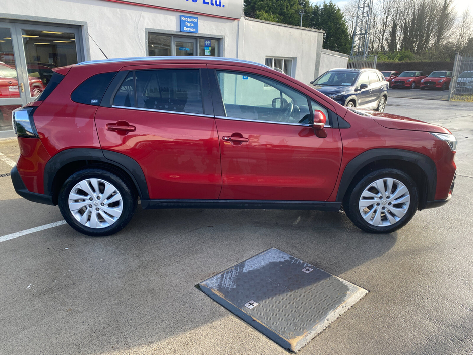 2023 Suzuki S-CROSS S-Cross 1.5 Full Hybrid Motion AGS €25,950