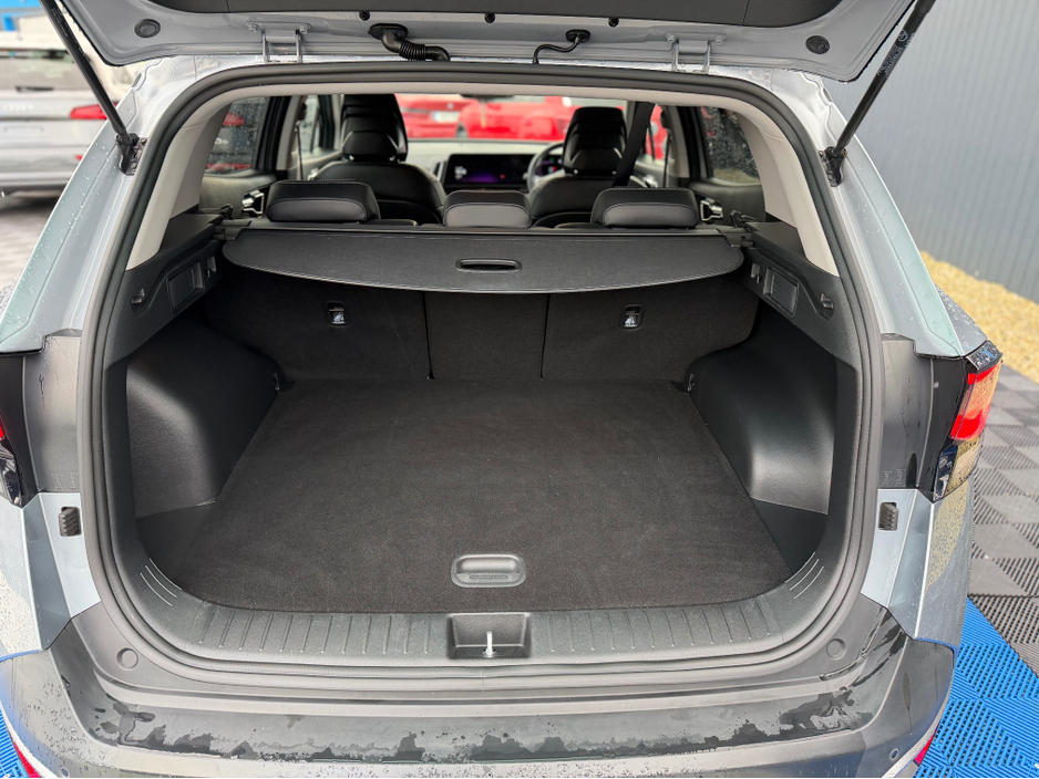 2023 Kia Sportage K3 - 1.6 DIESEL HYBRID - MANUAL - 12M WARRANTY - CAR:  1737 €29,950