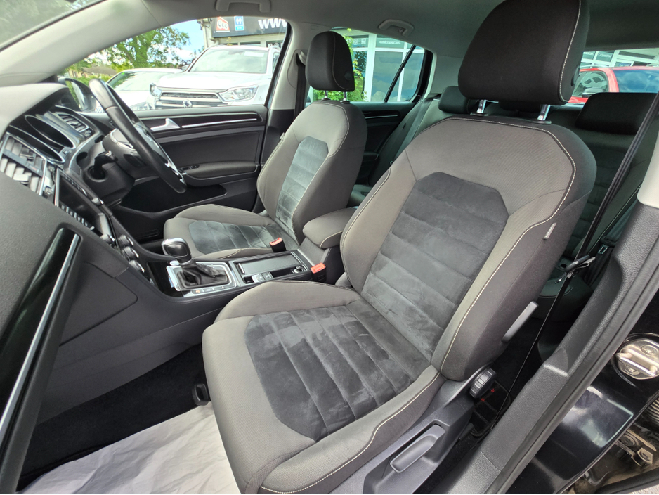 2015 Volkswagen Golf 1.4 TSI HI SPEC HIGHLINE EDITION * ALCANTARA SEATS * REV CAMERA - BLIND SPOT - REAR TRAFFIC ASSIST - SIMI DEALER -  BLUEMOTION €15,450