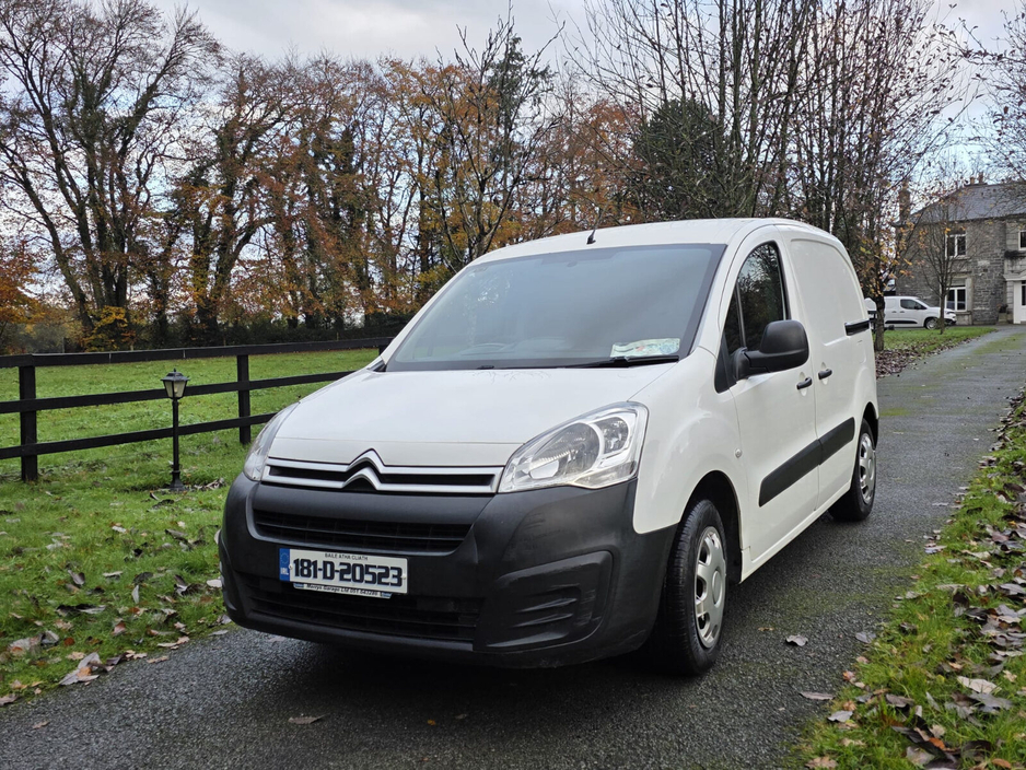 2018 Citroen Berlingo - image 3