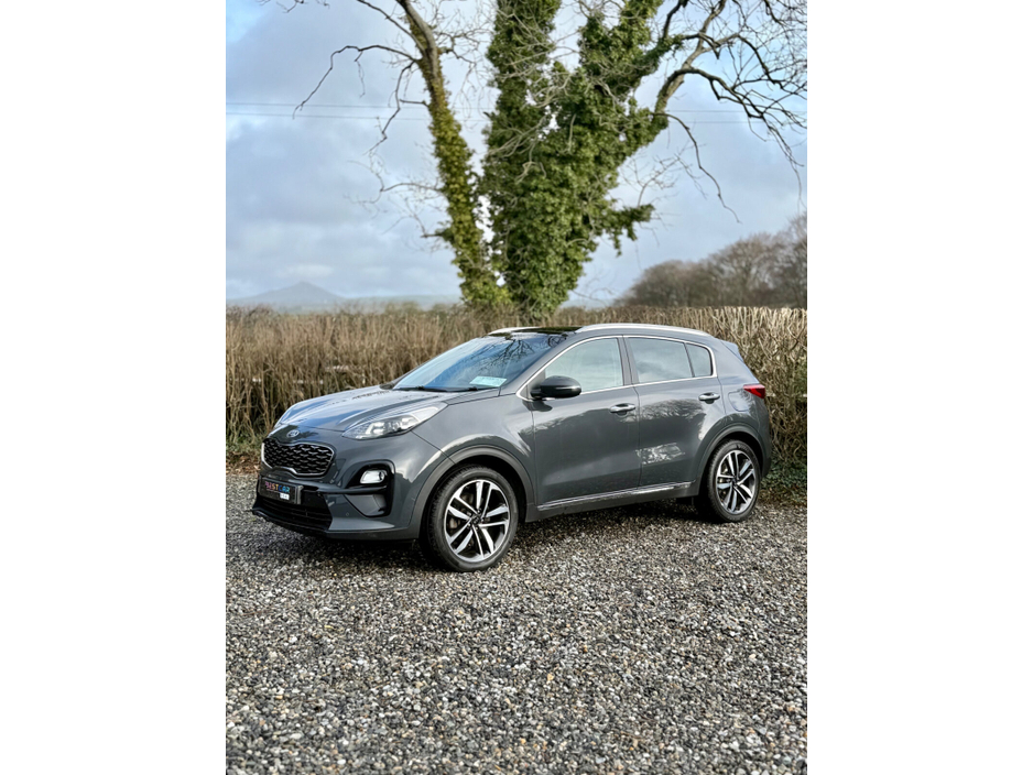 2020 Kia Sportage - image 5