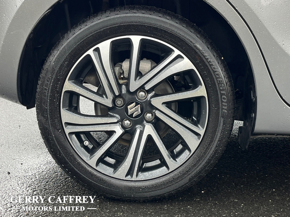 2022 Suzuki Swift - image 21