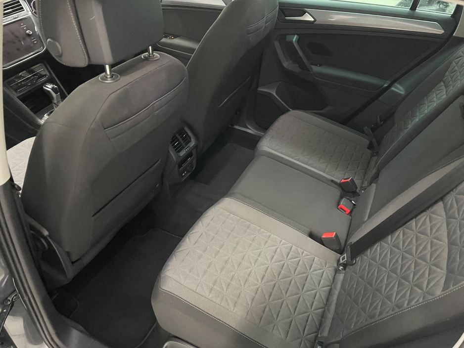 2023 Volkswagen Tiguan  €31,995