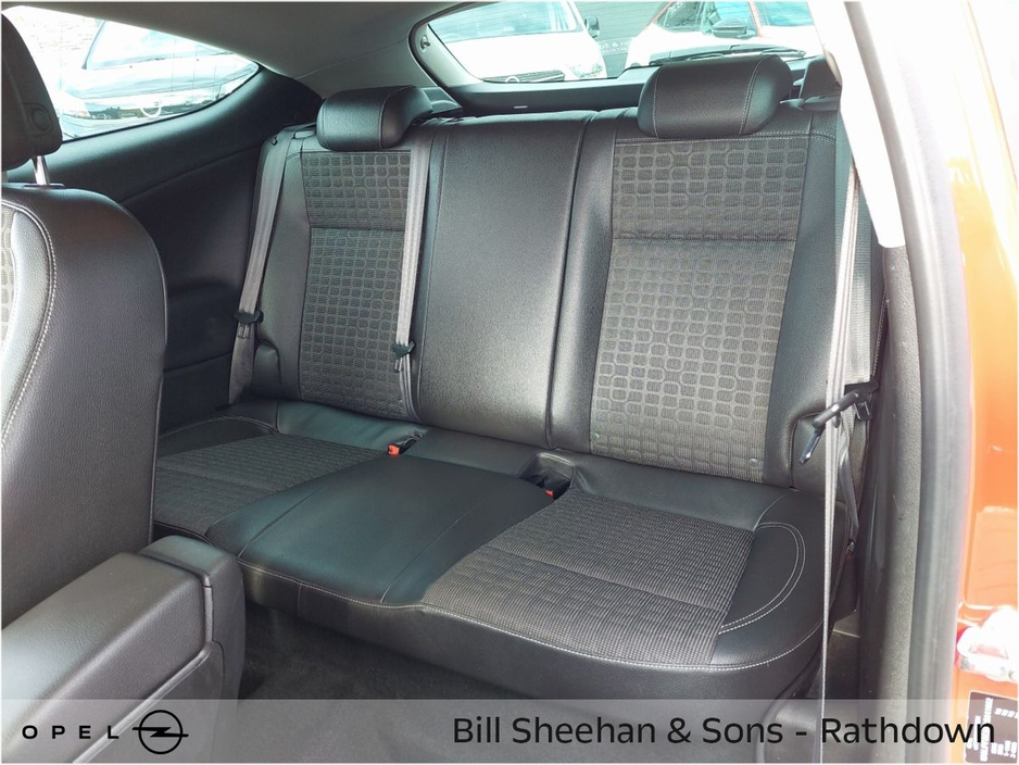 2016 Opel Astra - image 7