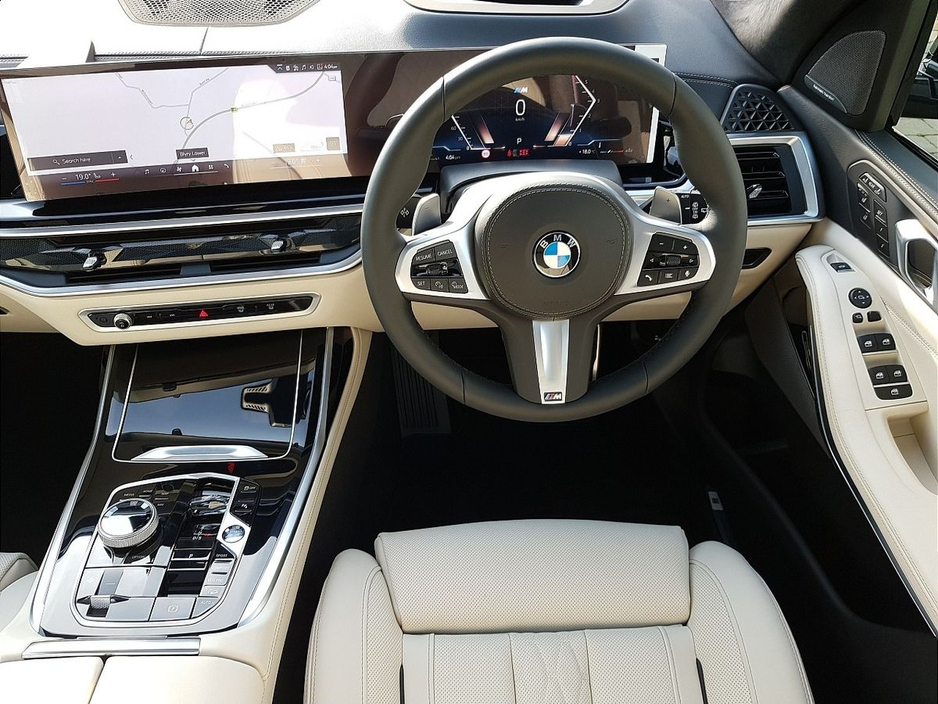 2026 BMW X7 - image 5