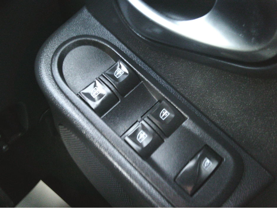 2018 Dacia Duster NEW NCT 2028, PRESTIGE, €200 TAX,  TAXED 08/26, LOW KMS. HISTORY. €10,999