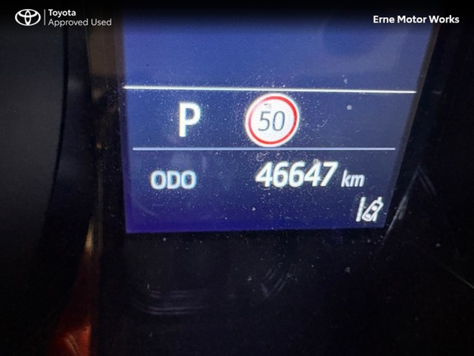 2023 Toyota C-HR C-HR HYBRID SPORT €28,950