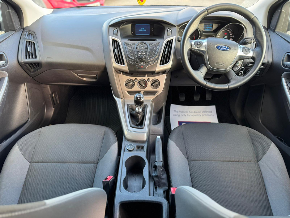 2012 Ford Focus - image 7