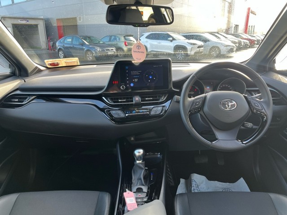 2023 Toyota C-HR HYBRID SPORT 4DR AUTO €28,950