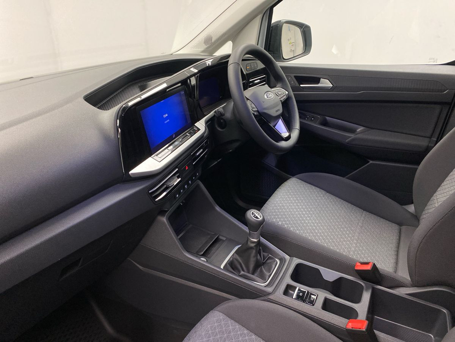 2026 Ford Transit Connect Limited 220 SWB L1 2.0L EcoBlue 102PS €26,480