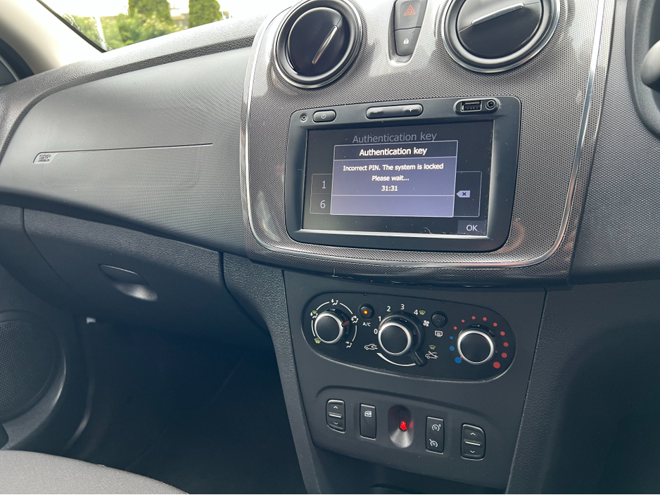 2020 Dacia Sandero STEPWAY SIGNATURE BLUE 4DR €14,950