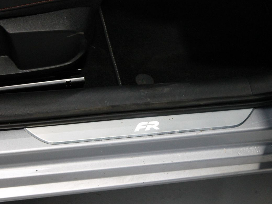 2021 SEAT Leon - image 22