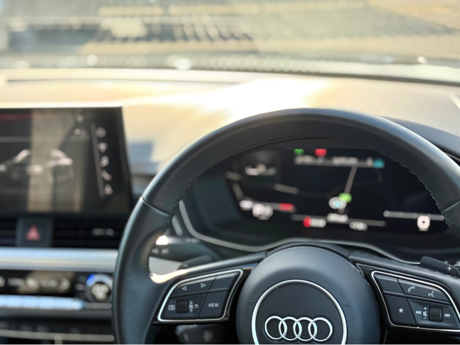 2022 Audi A4 - image 25