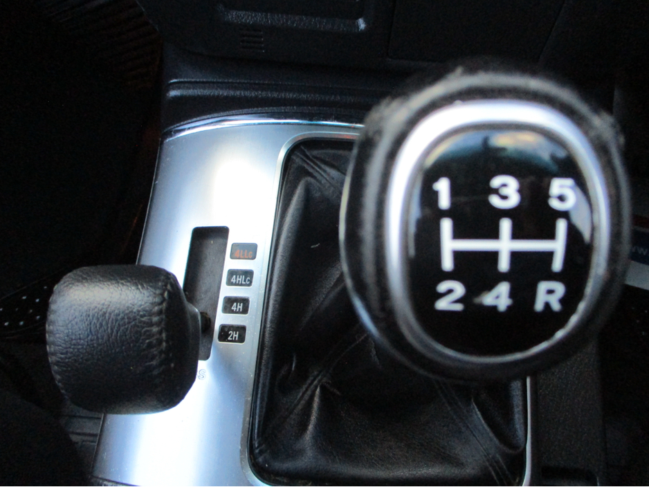 2014 Mitsubishi Pajero 3.2 DID SWB COMM 4WORK SG2 197BHP €20,995