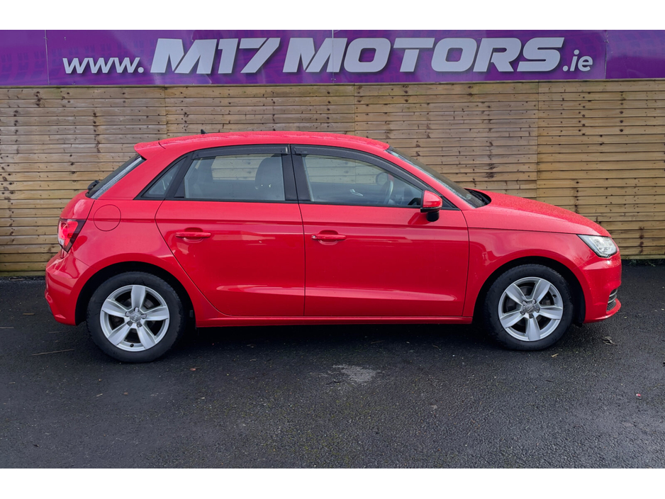 2016 Audi A1 - image 4