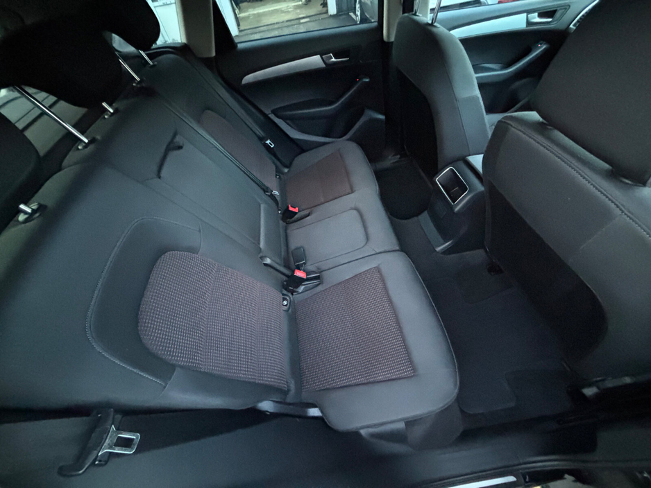 2011 Audi Q5 - image 20