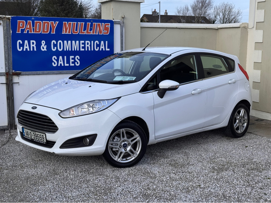 2014 Ford Fiesta 1.25 ZETEC 82PS 5DR ARGENTO €8,500