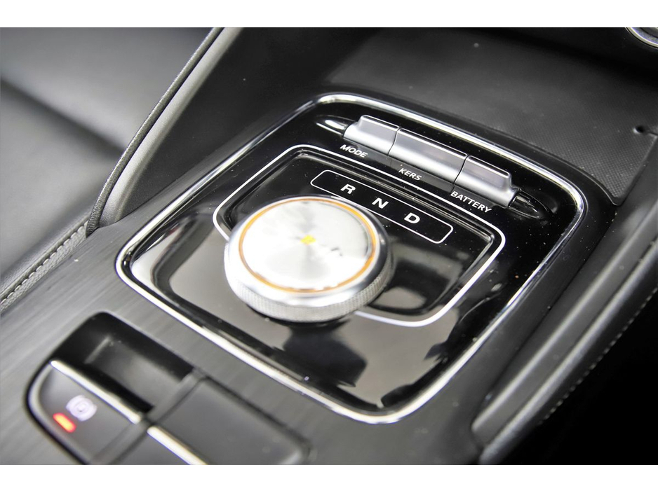 2021 MG ZS - image 23