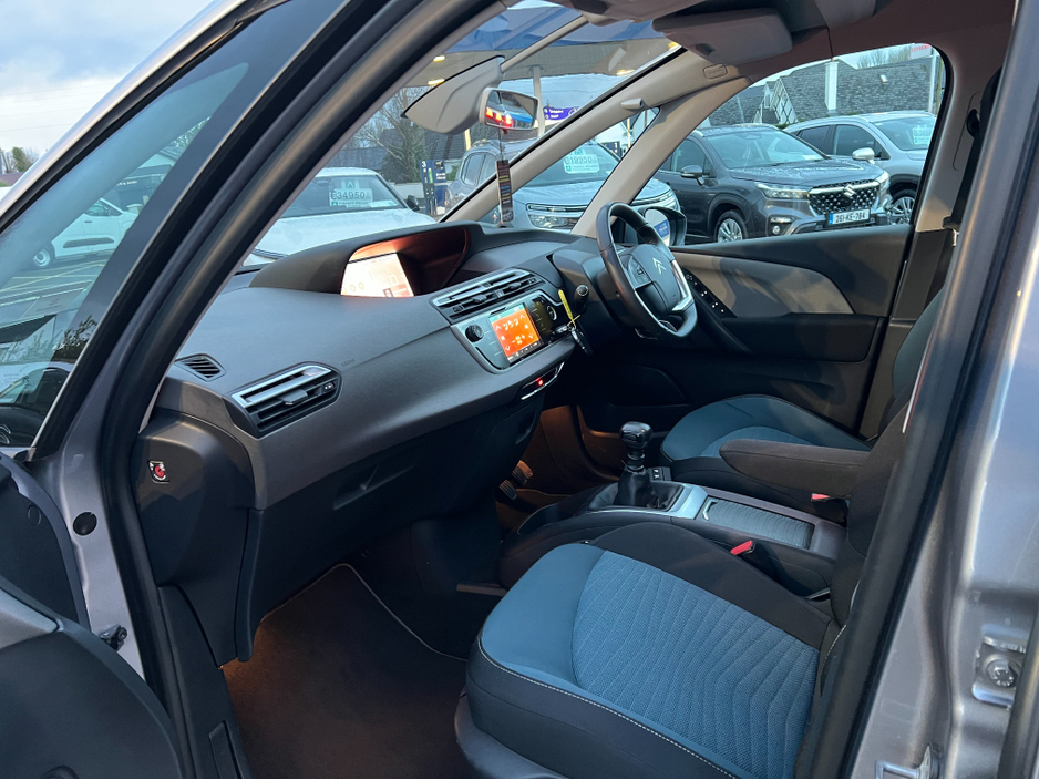 2019 Citroen C4 SpaceTourer GRAND S/TOURER 1.5 BLUE 130 FEEL 5DR 1.5BHDI 130PS €17,950